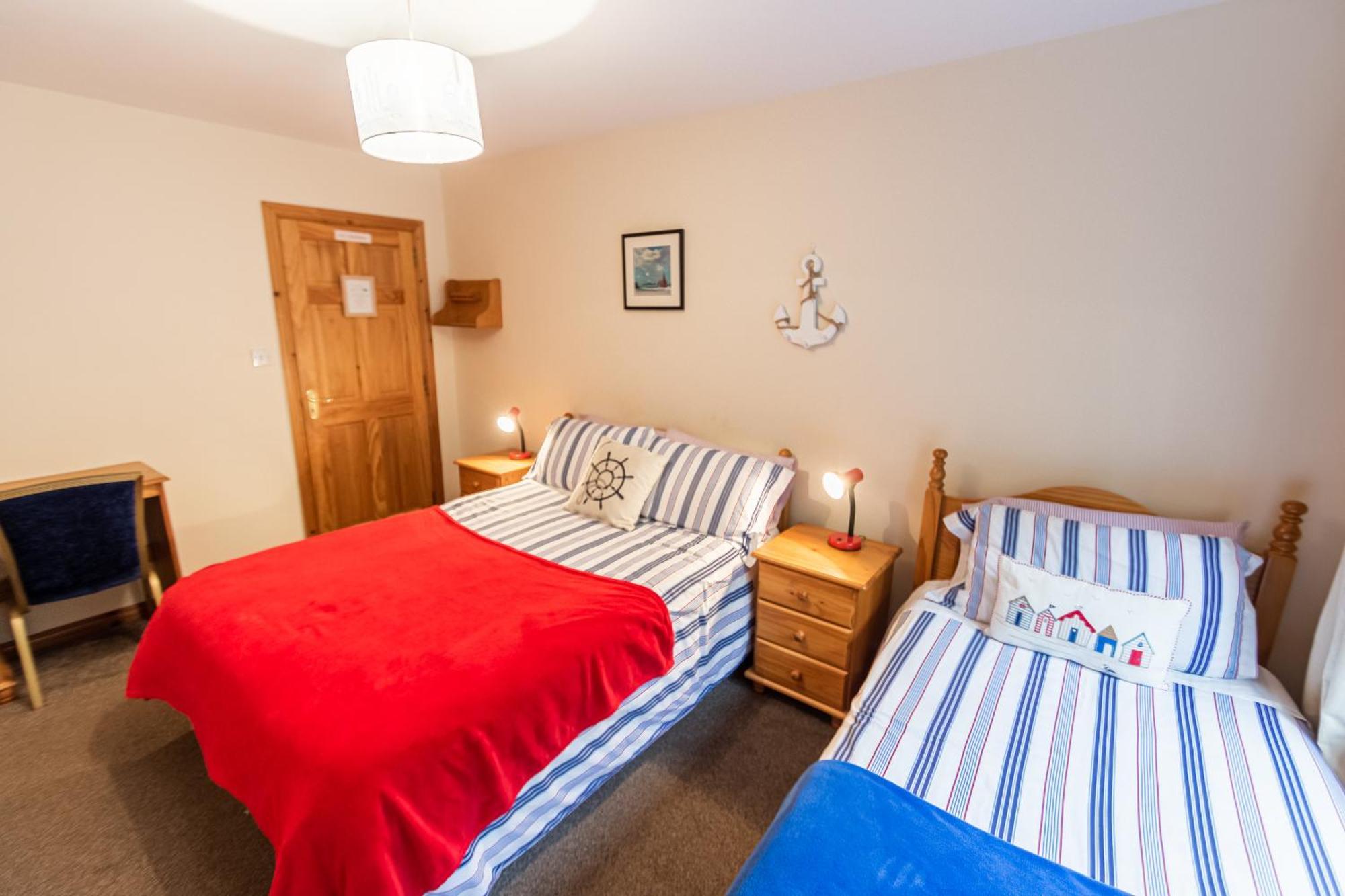 Seawinds Bed And Breakfast Killybegs Room photo