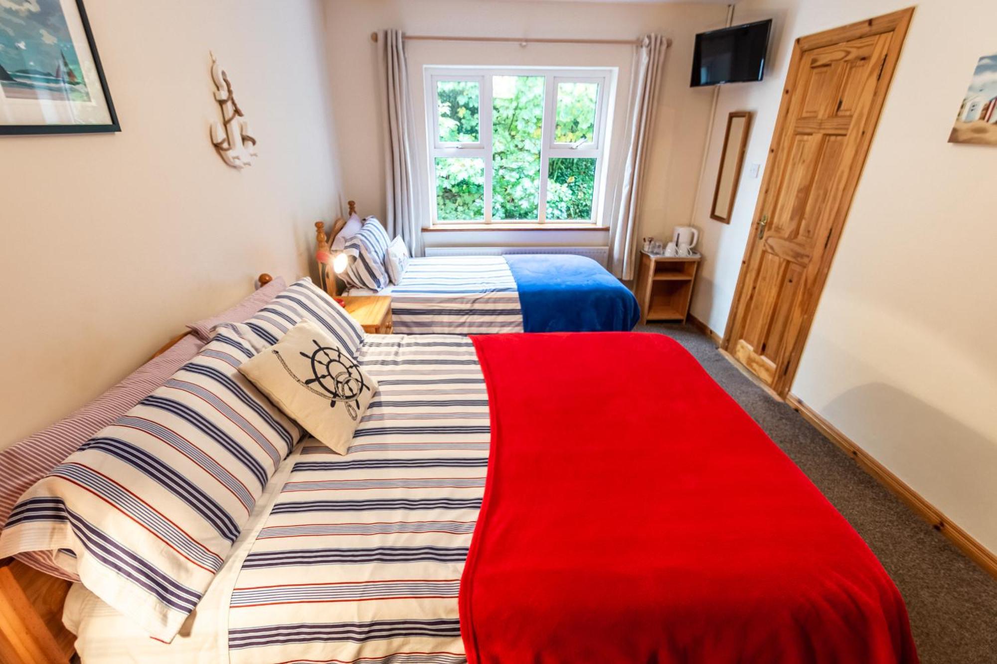 Seawinds Bed And Breakfast Killybegs Room photo