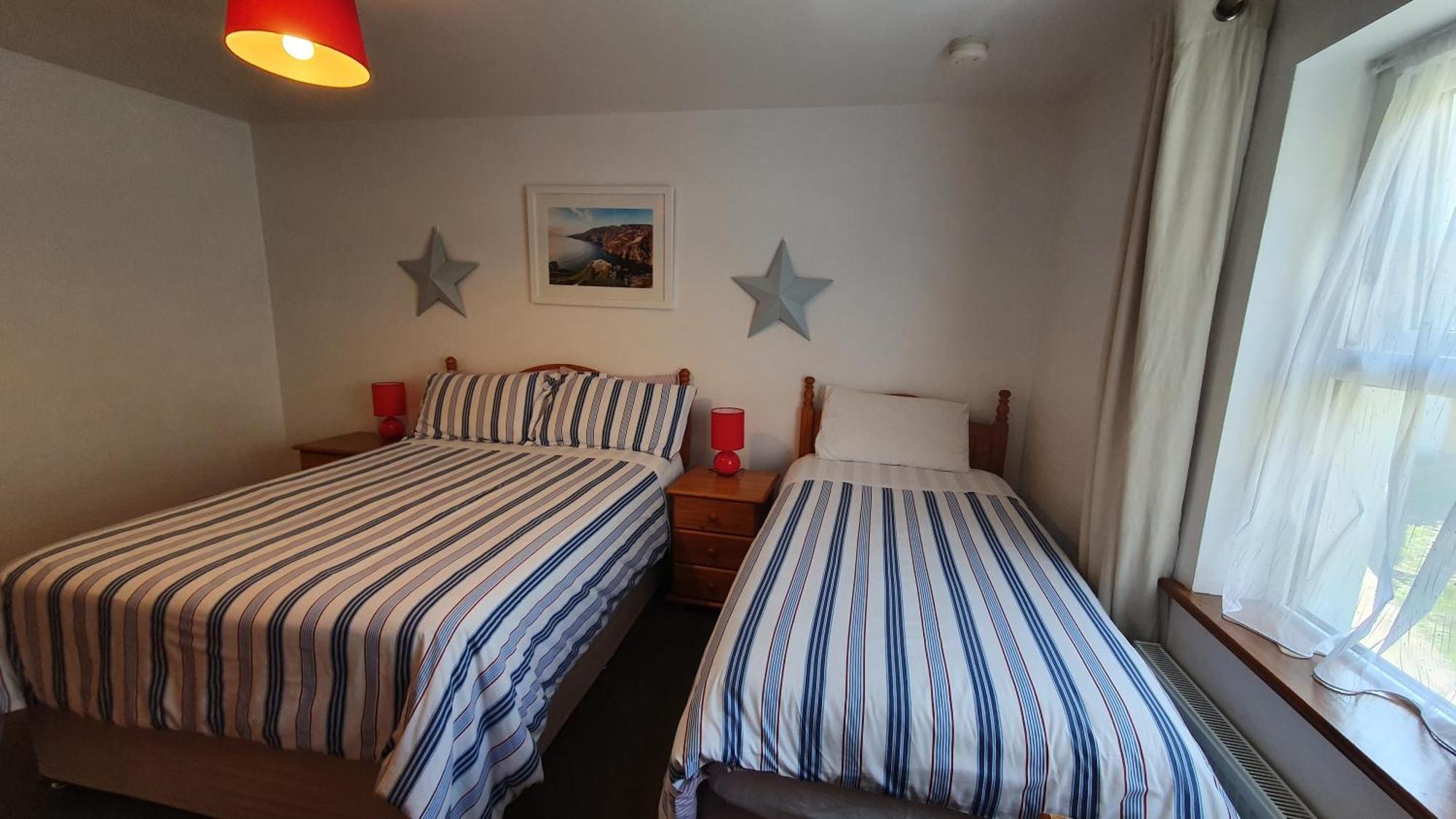 Seawinds Bed And Breakfast Killybegs Exterior photo